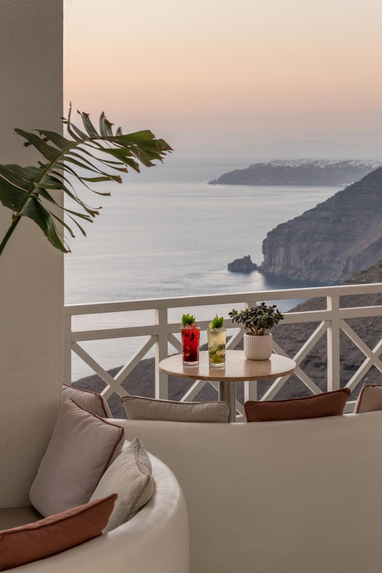 Enigma Suites Fira  Eksteriør bilde